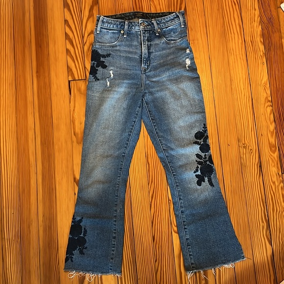 Abercrombie and fitch Simone high rise ankle flare embroidered jeans - Picture 2 of 6